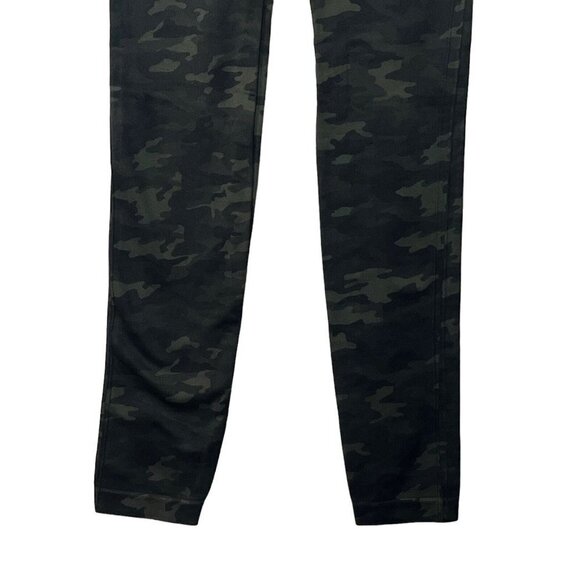 Spanx Look At Me Now Seamless Leggings Green Camo Size L Tummy Control - Picture 4 of 12